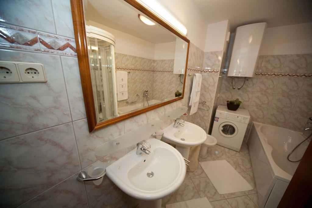 Apartments In Crikvenica 5559 Buitenkant foto
